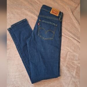 Skinny Pants: Levi's